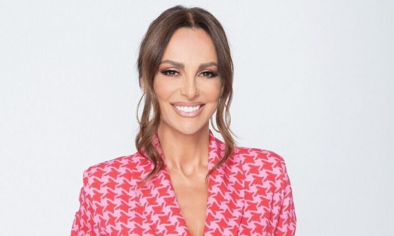 Μπέττυ Μαγγίρα: Φωτογραφίες πριν 32 χρόνια