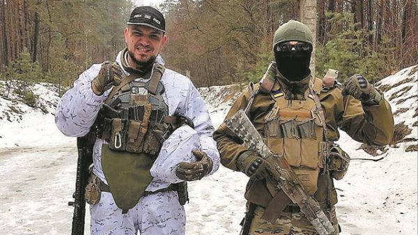 Ενας ρώσος ακροδεξιός, νέος εφιάλτης του Πούτιν