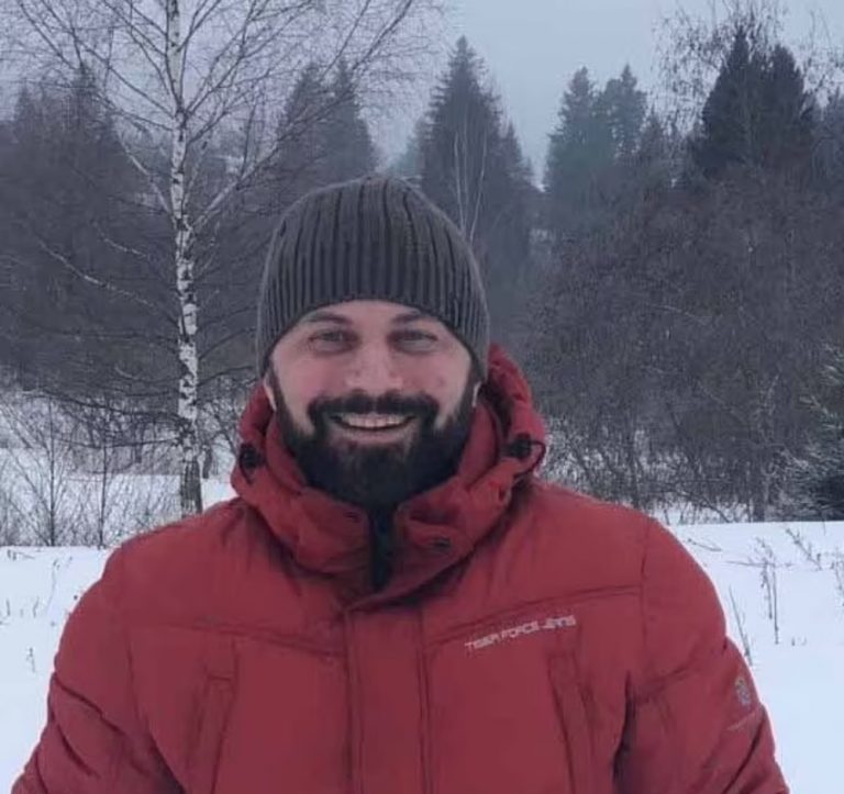 Ρωσία: Στραγγαλισμένος με τη ζώνη του βρέθηκε ο δημιουργός του ρωσικού εμβολίου Sputnik V