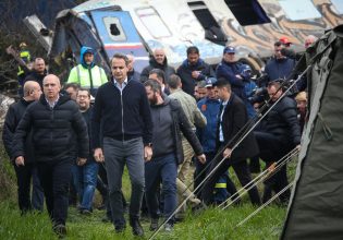 «Αδειάζει» το πρόγραμμα του Μαξίμου – Αναβολή και στο υπουργικό συμβούλιο της Παρασκευής