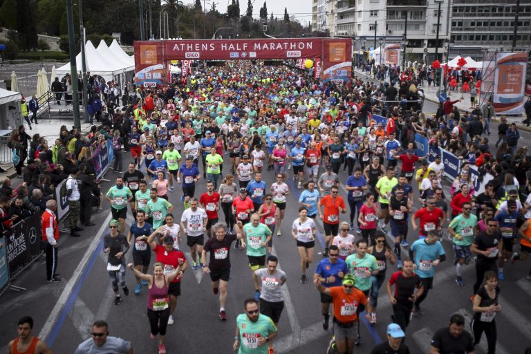 Ημιμαραθώνιος Αθήνας: Κλειστό το κέντρο την Κυριακή – Δείτε όλες τις κυκλοφοριακές ρυθμίσεις