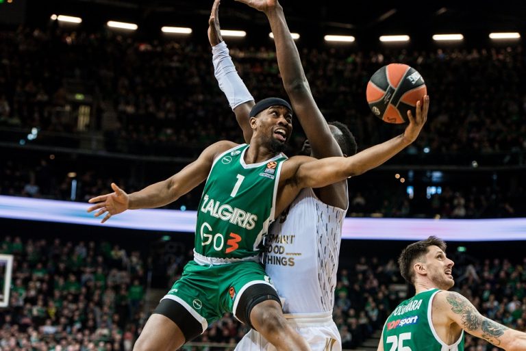 Πρόβλημα με Τέιλορ για τη Ζαλγκίρις πριν τον Ολυμπιακό