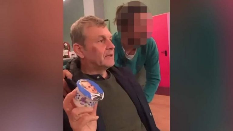 «Ντροπή μωρέ ραγιάδες» – Ο Γκλέτσος την είδε Κολοκοτρώνης