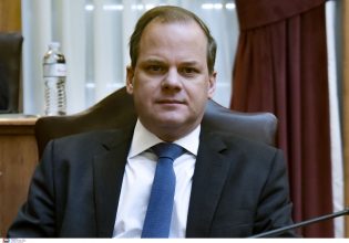 Τέμπη – Δάκρυσε ο Κώστας Καραμανλής: Θα κάνουμε το παν για να διερευνήσουμε τα αίτια