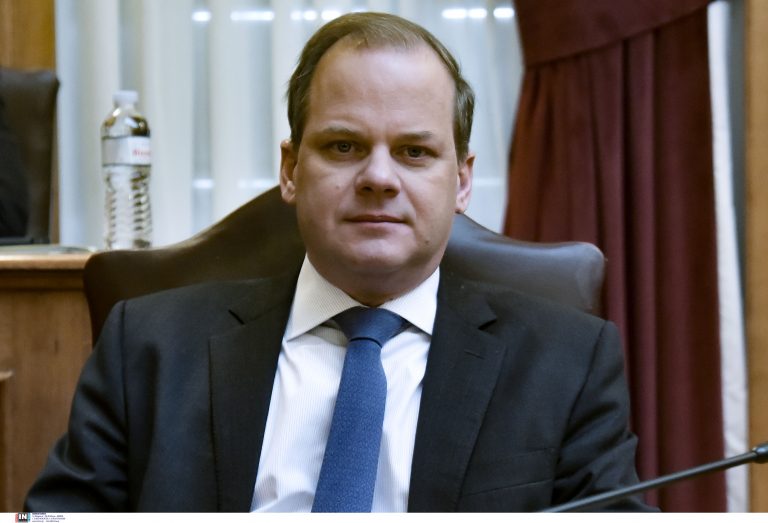 Τέμπη – Δάκρυσε ο Κώστας Καραμανλής: Θα κάνουμε το παν για να διερευνήσουμε τα αίτια