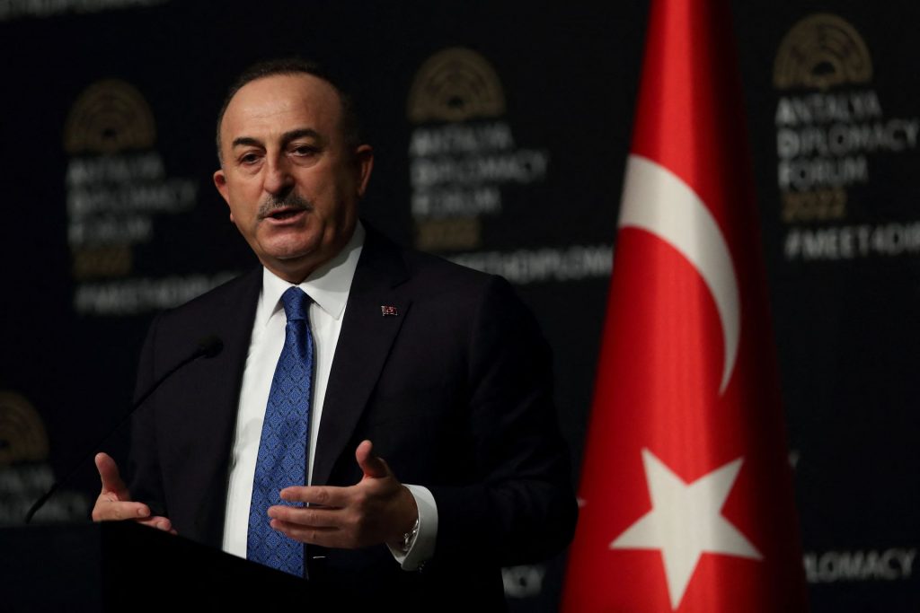 Τουρκία: Αναβαθμίζει τις διπλωματικές σχέσεις με την Αίγυπτο λέει ο Τσαβούσογλου
