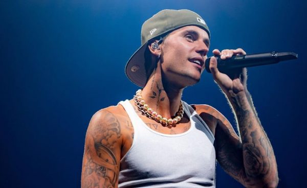 Τζάστιν Μπίμπερ: Δείχνει για πρώτη φορά το πρόσωπό του, 8 μήνες μετά τη διάγνωση με σπάνιο σύνδρομο