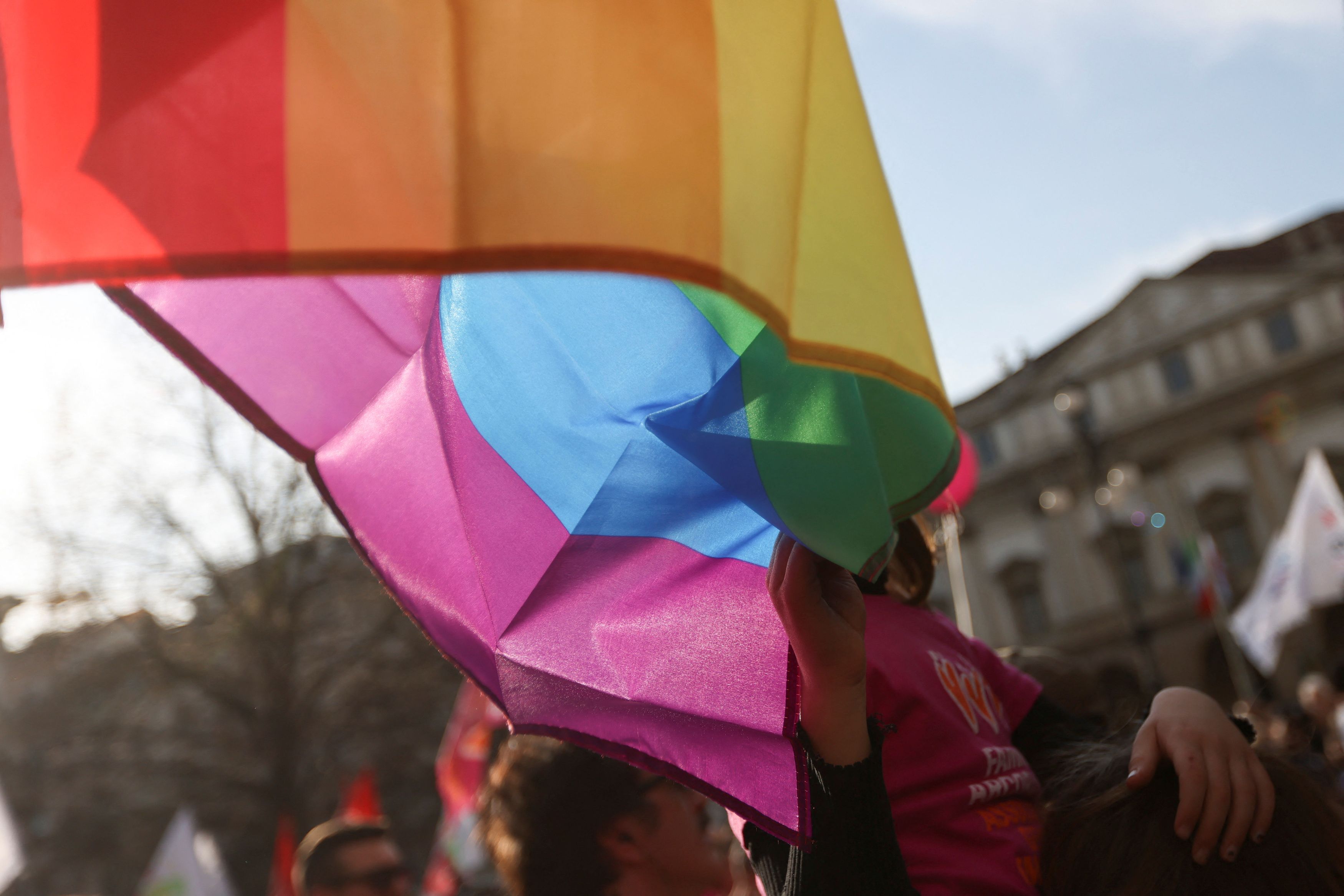 Οι περισσότεροι τρανς άνθρωποι στις ΗΠΑ θεωρούν τη φυλομετάβαση θετική