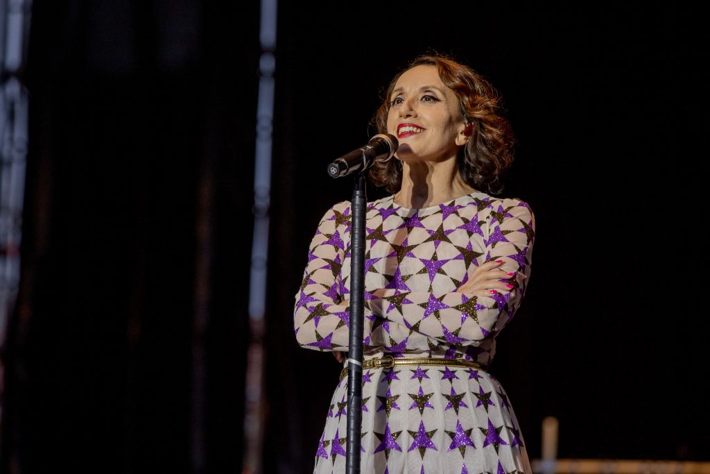 Luz Cazal: Η «μούσα του Almodóvar» για δύο συναυλίες στην Αθήνα