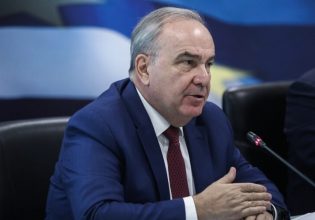 Νίκος Παπαθανάσης: Προσφεύγει στη Δικαιοσύνη για «δεινή συκοφαντική εκστρατεία»