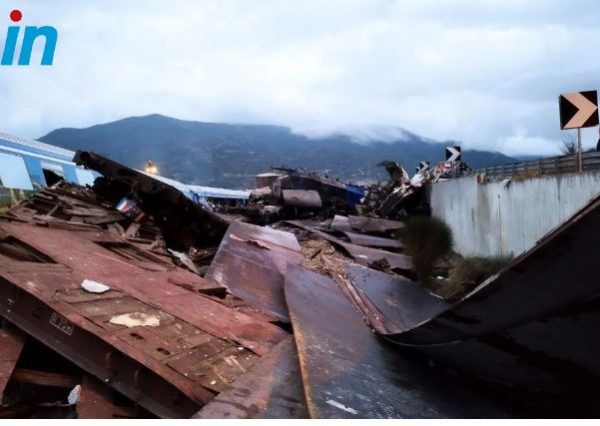 Τέμπη: Τριήμερο εθνικό πένθος με απόφαση Μητσοτάκη