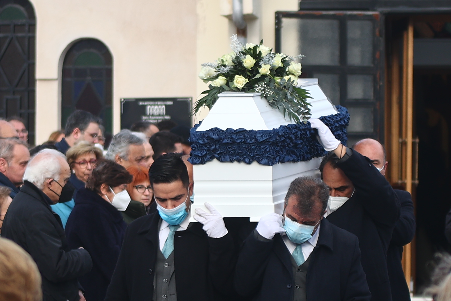 Τέμπη: Οδυρμός στις κηδείες των θυμάτων - «Χάνω το παιδί μου»