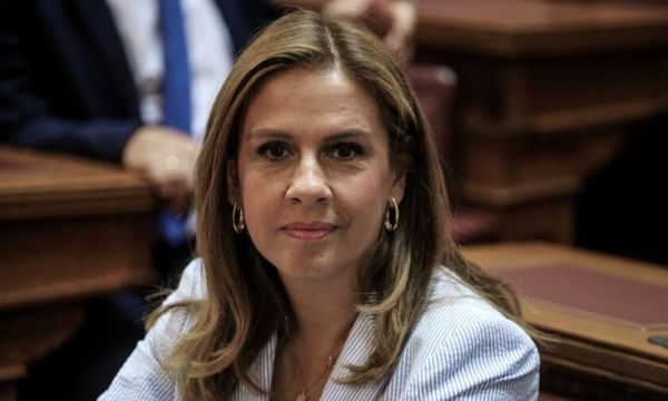 Τέμπη – Ζωή Ράπτη: Ακόμα και ψυχολόγοι χρειάστηκαν υποστήριξη μετά την τραγωδία