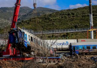 Τέμπη – Μέλος ειδικής επιτροπής: «Η διαχείριση έγινε με τεχνικές του ’50»
