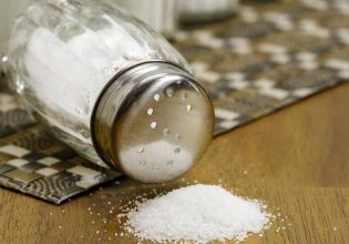 Καμπανάκι για την υπερβολική κατανάλωση αλατιού