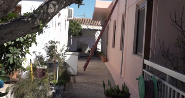 Αδίστακτοι κακοποιοί εισέβαλαν και λήστεψαν μητέρα και κόρη – Μάχη σώμα με σώμα έδωσαν τα θύματα