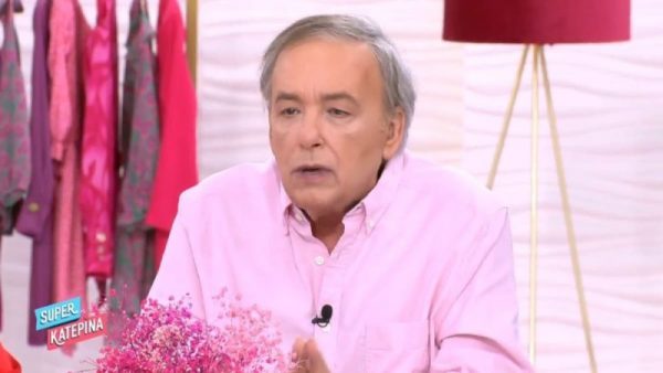 Ανδρέας Μικρούτσικος: Επέστρεψε στη «Super Κατερίνα» μετά την περιπέτεια με την υγεία του