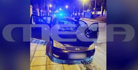 Θεσσαλονίκη: Ο γιος του απόστρατου προσπαθούσε με τους αστυνομικούς να σπάσει τα τζάμια του αυτοκινήτου