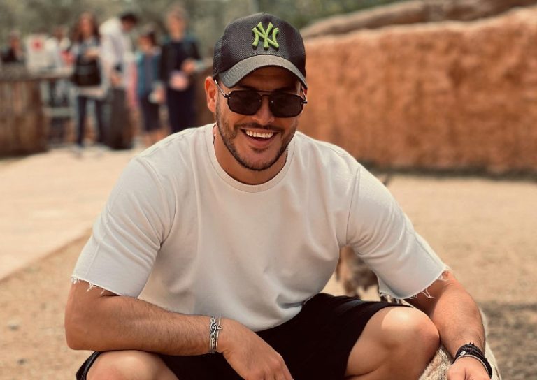 Σάκης Αρσενίου: Έγινε μπαμπάς ο τραγουδιστής – Η τρυφερή ανάρτηση από το μαιευτήριο