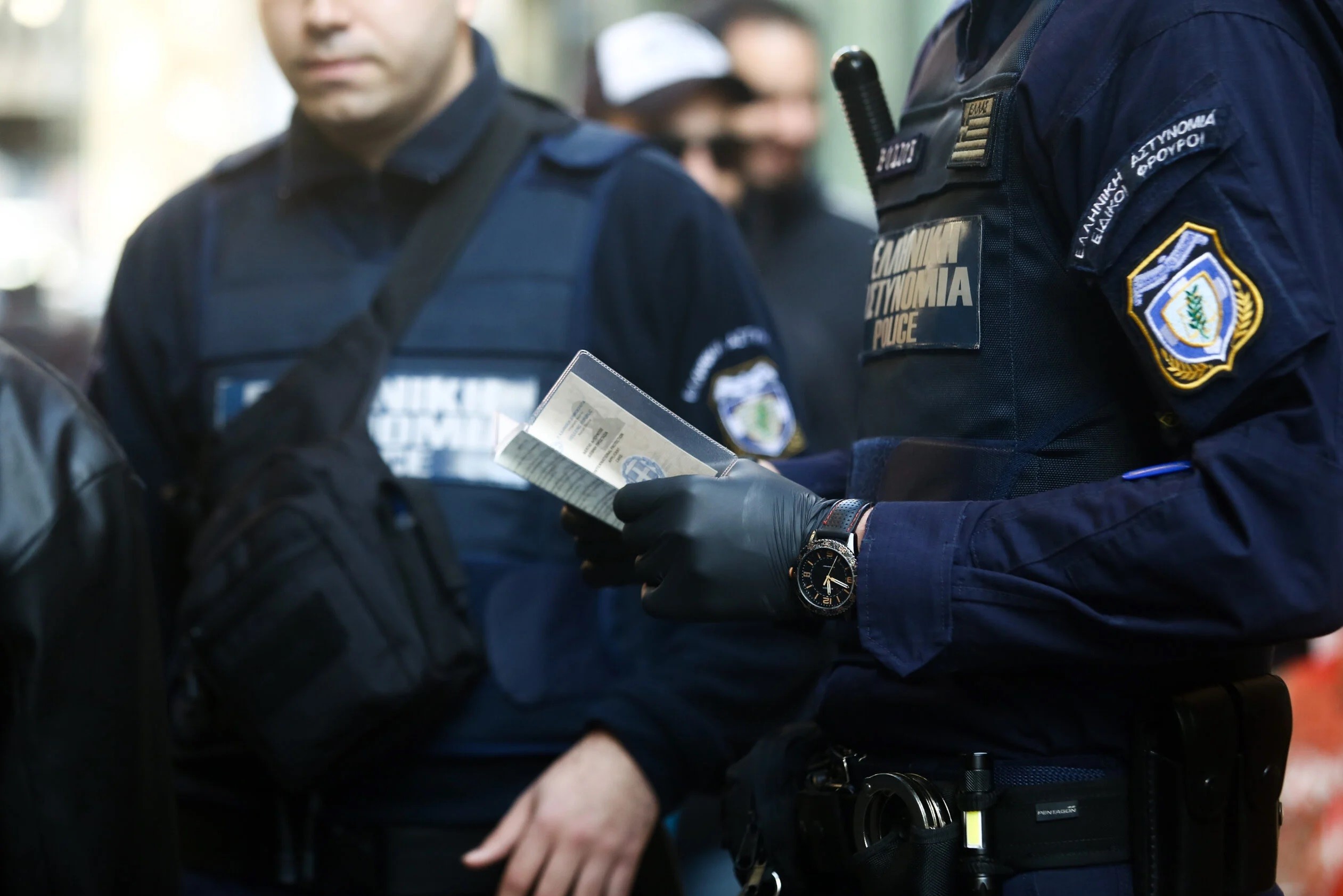 «Φάμπρικα» διακίνησης μεταναστών με κέρδη πάνω από 9 εκατ. ευρώ - Η επιχείρηση «μαμούθ» της Αστυνομίας