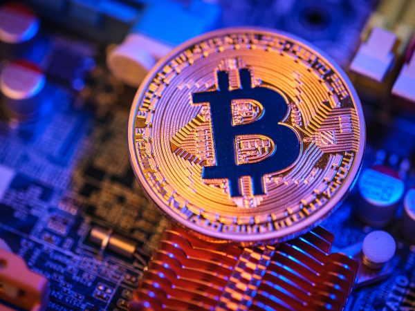 Crypto: Ανοδικά κινείται το Bitcoin-Ξεπέρασε τα 28.000 δολάρια