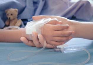 Έρευνα: Μία σοβαρή αναπνευστική λοίμωξη σε παιδική ηλικία αυξάνει τον κίνδυνο πρόωρου θανάτου των ενηλίκων