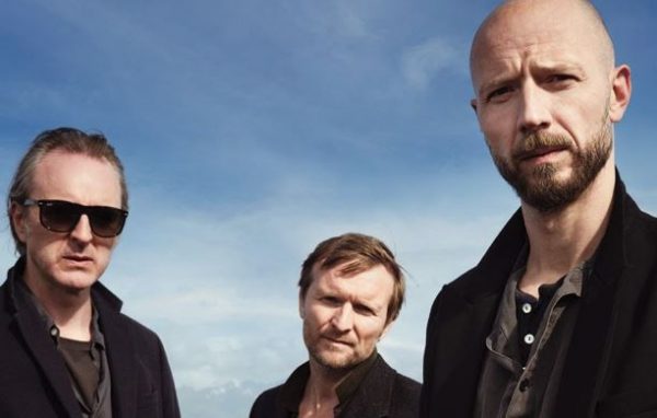 Οι Madrugada έρχονται ξανά: Το ελληνικό κοινό χαίρεται