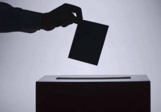 Πως η ΝΔ ανάβει (ξανά) τις προεκλογικές μηχανές – Γαλάζια… φροντιστήρια, λίστες,  εξορμήσεις