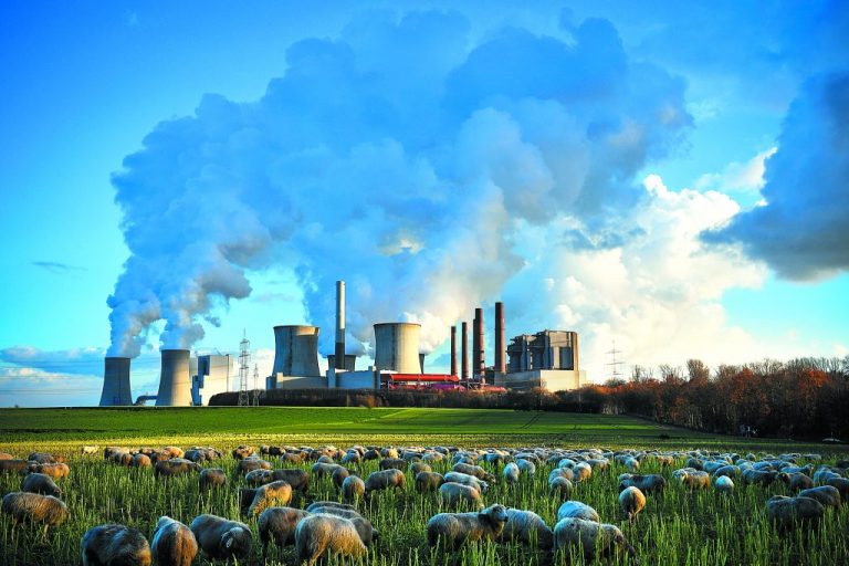 Κλιματική Αλλαγή: Σχέδιο για βιομηχανία μηδενικών εκπομπών παρουσίασε η Κομισιόν