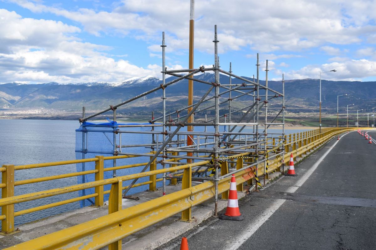 Εργασίες επισκευής της σοβαρής ρωγμής της Υψηλής Γέφυρας Σερβίων