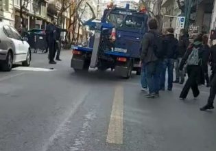 Σπίρτζης: «Βέλη» κατά της κυβέρνησης «για την απρόκλητη βία της ΕΛ.ΑΣ»