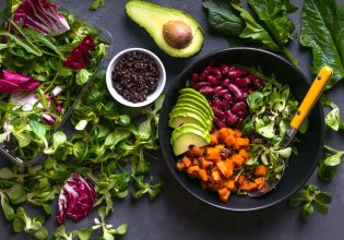 Vegan διατροφή: Γιατί να στραφούμε στον βιγκανισμό;