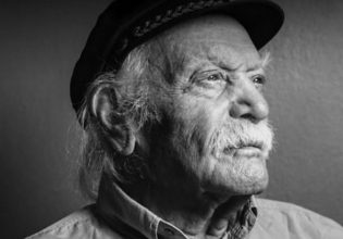 ΓΣΕΕ: Κάλεσαν στο συνέδριο τον… Μανώλη Γλέζο