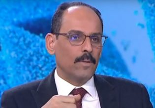 Σκληρή επίθεση Καλίν σε Μενέντεζ: «Έχτισε καριέρα με στόχο να εναντιωθεί στην Τουρκία»