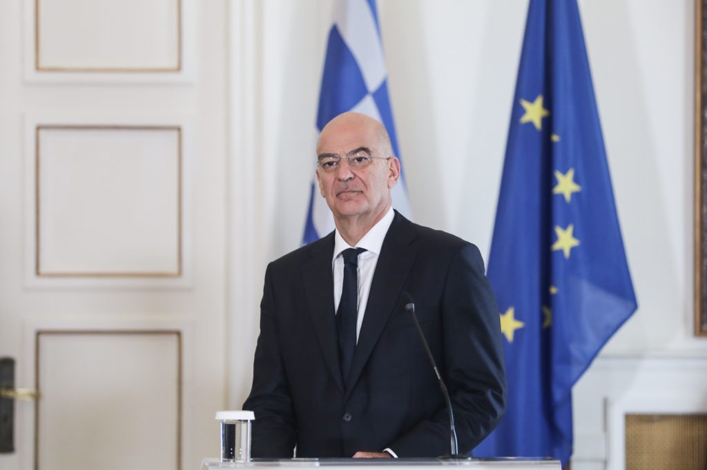 Δένδιας: Oφείλουμε να διερευνήσουμε τα αίτια για τα Τέμπη