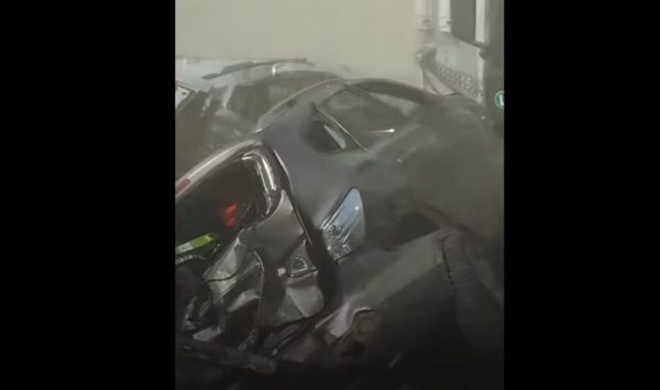 Ουγγαρία: Ανεμοθύελλα προκάλεσε καραμπόλα – Ένας νεκρός και 39 τραυματίες