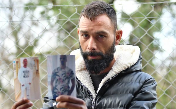 Τέμπη: Ψάχνει τον αδελφό του με φωτογραφίες στα χέρια