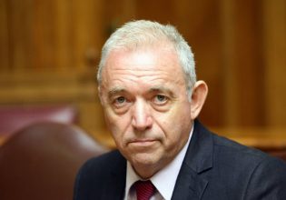 Λέκκας για Τέμπη: Εάν η σύγκρουση γινόταν σε σήραγγα, η κατάσταση θα ήταν ακόμα πιο τραγική