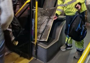 Λεωφορείο: Τρόμος για επιβάτες – Κατέρρευσε κομμάτι οροφής και έπεσε πάνω τους