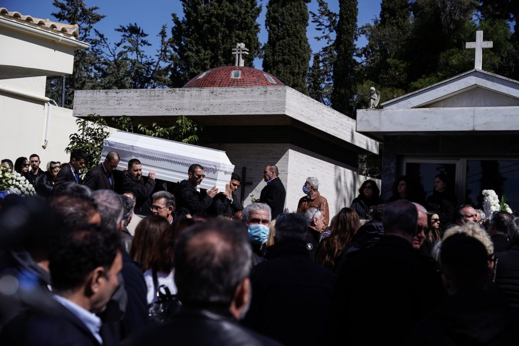 Τέμπη: Πώς έγινε η διαδικασία αναγνώρισης και ταυτοποίησης των θυμάτων – «Όλα είναι καταγεγραμμένα», λέει η Ρουμπίνη Λεονταρή