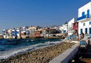 Μύκονος: Χτίζουν ακόμη και τη νύχτα βάζοντας τσιλιαδόρους