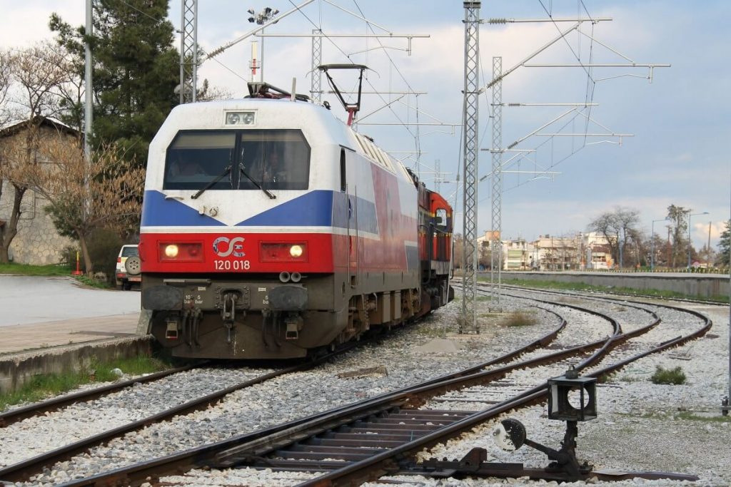 Τρένα: Κινούνται με ταχύτητα «χελώνας» λόγω των προβλημάτων στο σιδηροδρομικό δίκτυο - Δικαίωση των εργαζόμενων