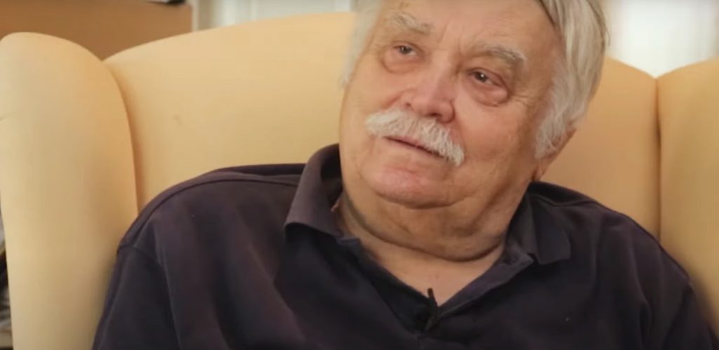 Πέθανε ο βραβευμένος σκηνοθέτης και συγγραφέας Λάκης Παπαστάθης