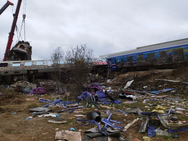 Τέμπη: Με το μυαλό στους συνανθρώπους τους και οι Έλληνες αθλητές