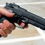 Πυροβολισμός στο Λαγονήσι: Διαμπερές τραύμα στο πόδι φέρει ο 16χρονος – Πού στρέφονται οι έρευνες