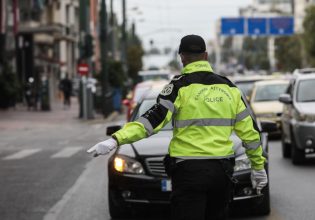 Αγία Μαρίνα: Σοβαρό τροχαίο στην παραλιακή προς τη Βάρη – Στο νοσοκομείο ο ένας οδηγός