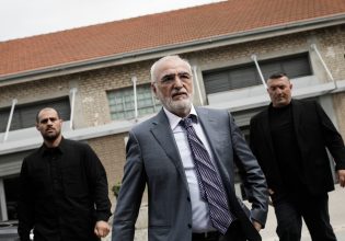 Handelsblatt: Απόβαση του Ιβάν Σαββίδη στα ελληνικά λιμάνια