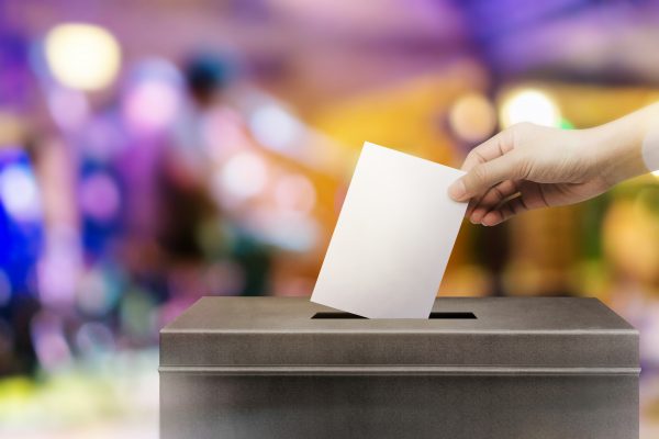 Εκλογές: Οι 500.000 ψήφοι-μυστήριο που ίσως κρίνουν το αποτέλεσμα
