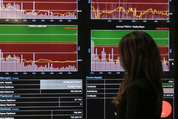 Μετεκλογικά αδιέξοδα τρομάζουν τις αγορές