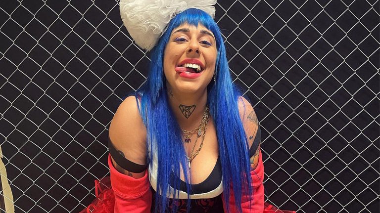 Σούπερ Κική: Ντύθηκε νύφη – «Παιδιά παντρεύομαι, σας το κράτησα κρυφό»